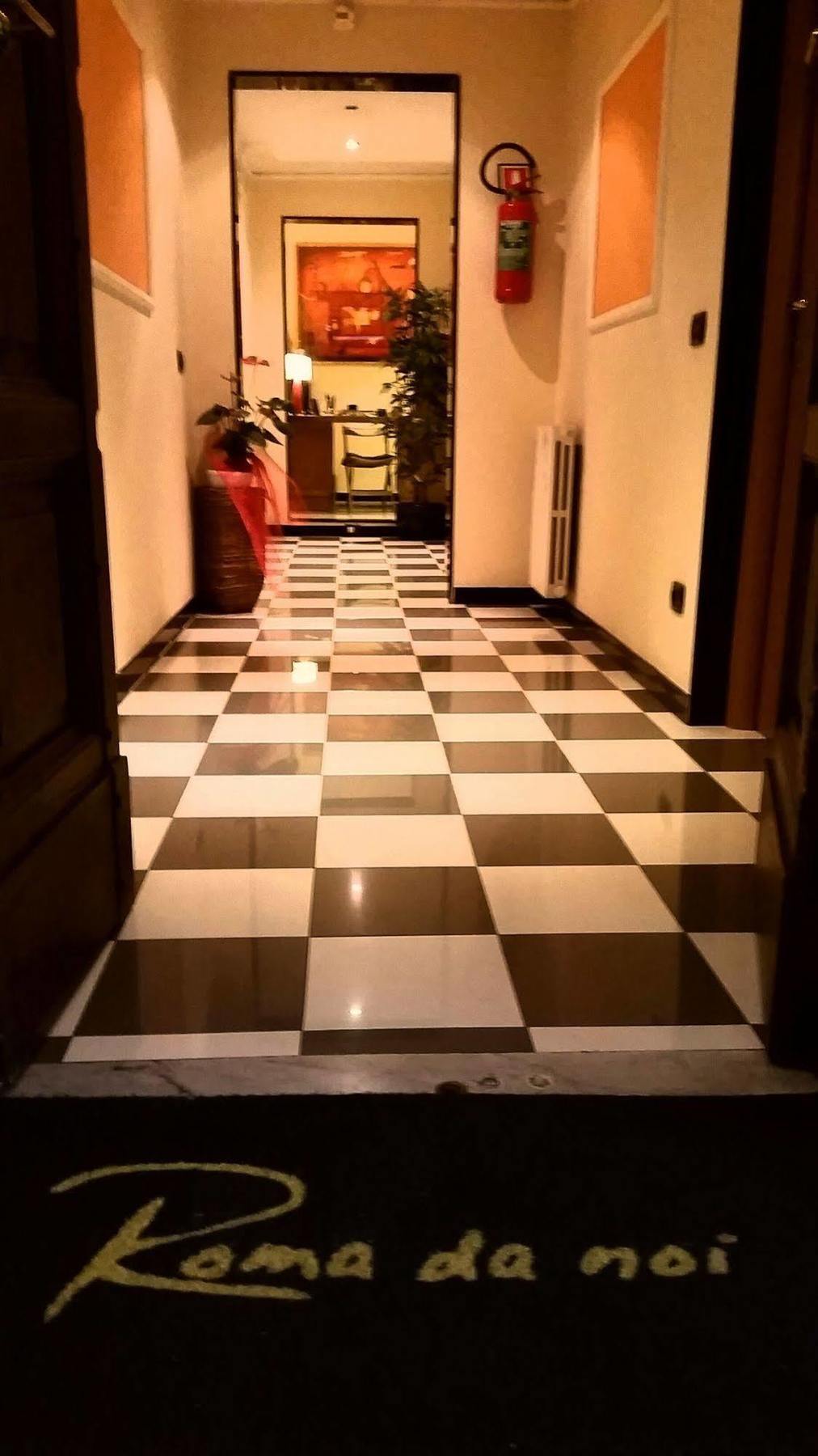 Roma Da Noi Bed & Breakfast Bagian luar foto